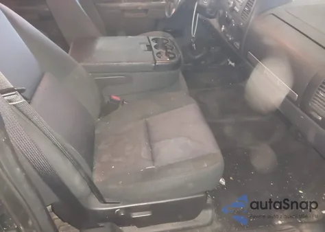 2013 Chevrolet Silverado 1500 Lt z USA, uszkodzony, nr VIN 1GCRKSE73DZ211925